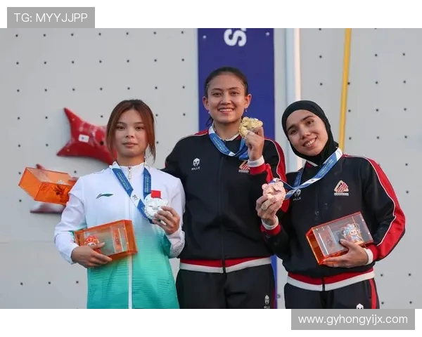 成都攀岩队在全国攀岩配合排行榜中荣获第八名的佳绩引发关注