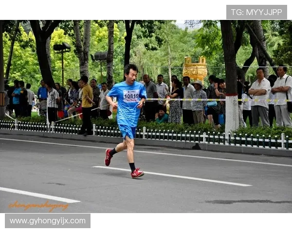 武汉滑板队在马拉松大满贯中的精彩节奏表现与赛事点评分析