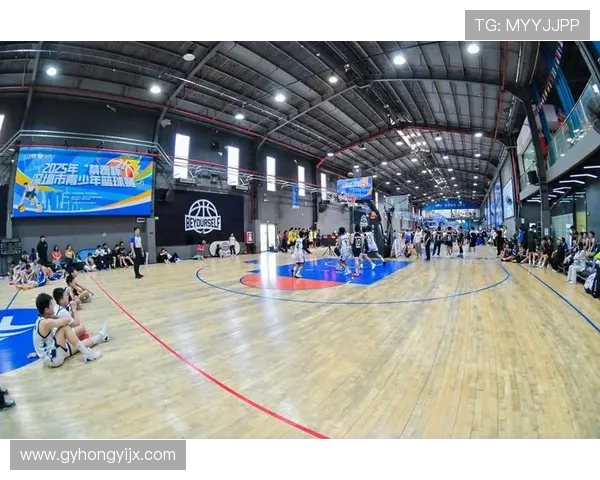 深圳篮球队在篮球团队协作排行榜中荣登第9名展现出色团队精神与默契配合 深圳篮球队在篮球团队协作排行榜中荣登第9名展现出色团队精神与默契配合