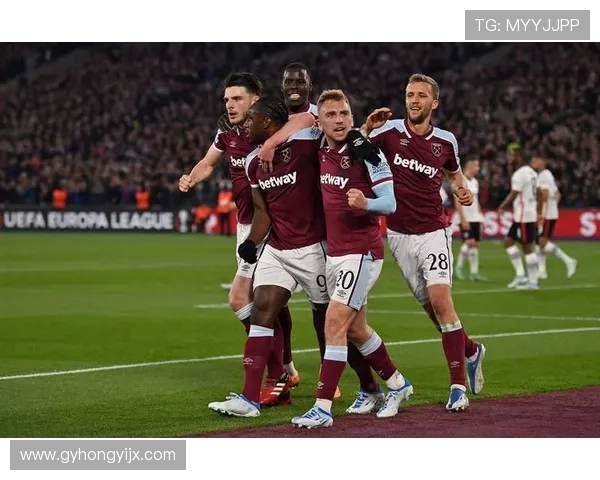 乌德勒支与奥斯的精彩对决比分揭晓,赛季走势分析与未来展望 乌德勒支与奥斯的精彩对决比分揭晓,赛季走势分析与未来展望