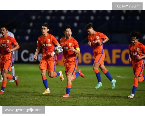 利云特与巴塞罗纳巅峰对决谁能在这场较量中笑到最后