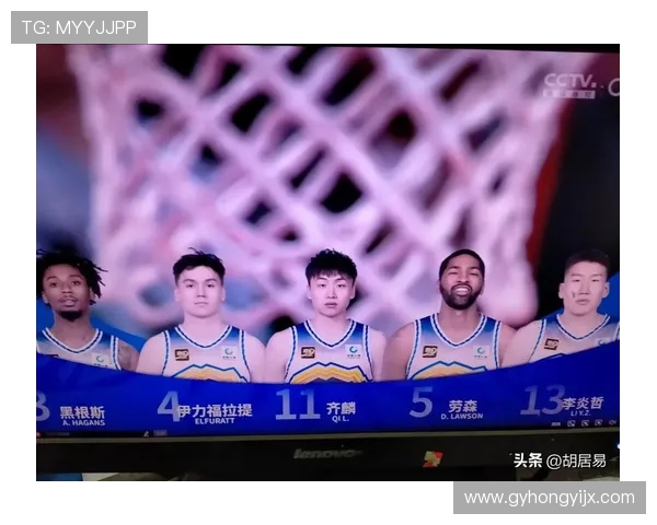 在线直播新疆队对阵同曦队争夺篮球赛季重要胜利的精彩对决