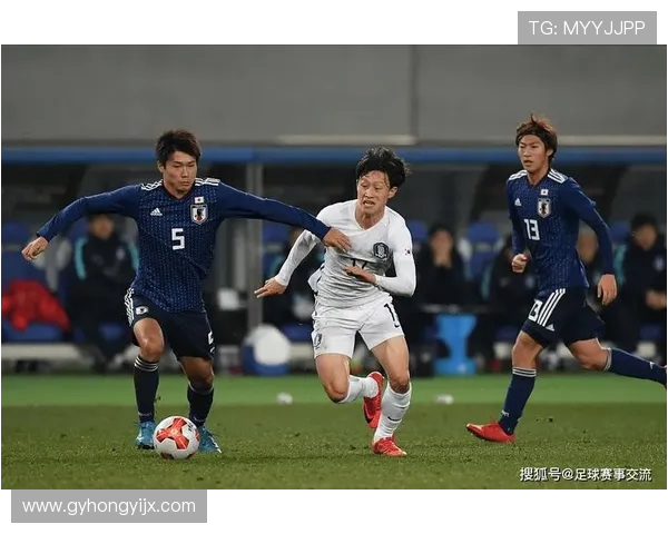 广岛三简与横滨水手的激烈对决揭示日本足球的魅力与竞争力
